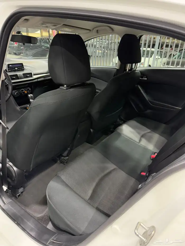 مازدا 3 2019 لؤلؤي متوفر لدى معرض(عبيد الرشيدي) 23