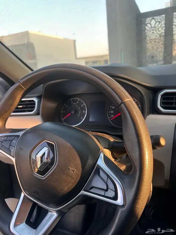 رينو داستر 6