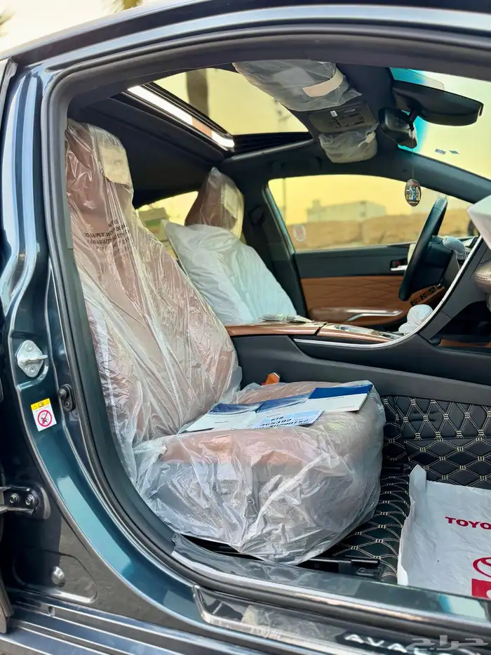 للبيع افالون 2021 ((فل كامل)) نظيفة جدا  ((ممشى قليل)) 40