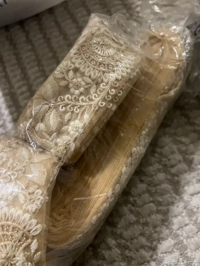 اغراض متجرللعبايات للبيع للبيع اقمشه وكلف عبايات جديده 16