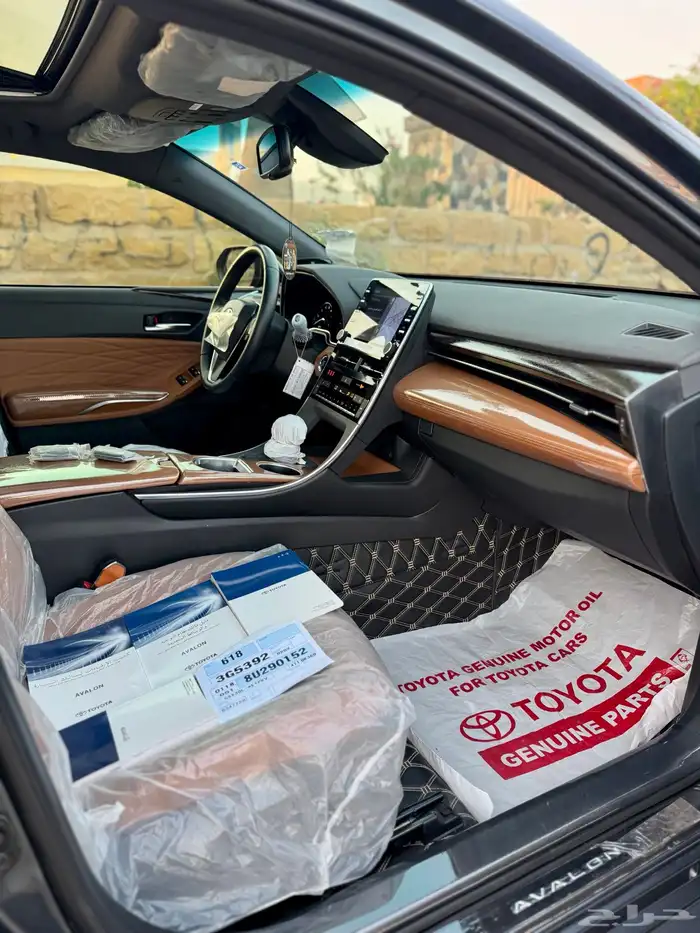 للبيع افالون 2021 ((فل كامل)) نظيفة جدا  ((ممشى قليل)) 38