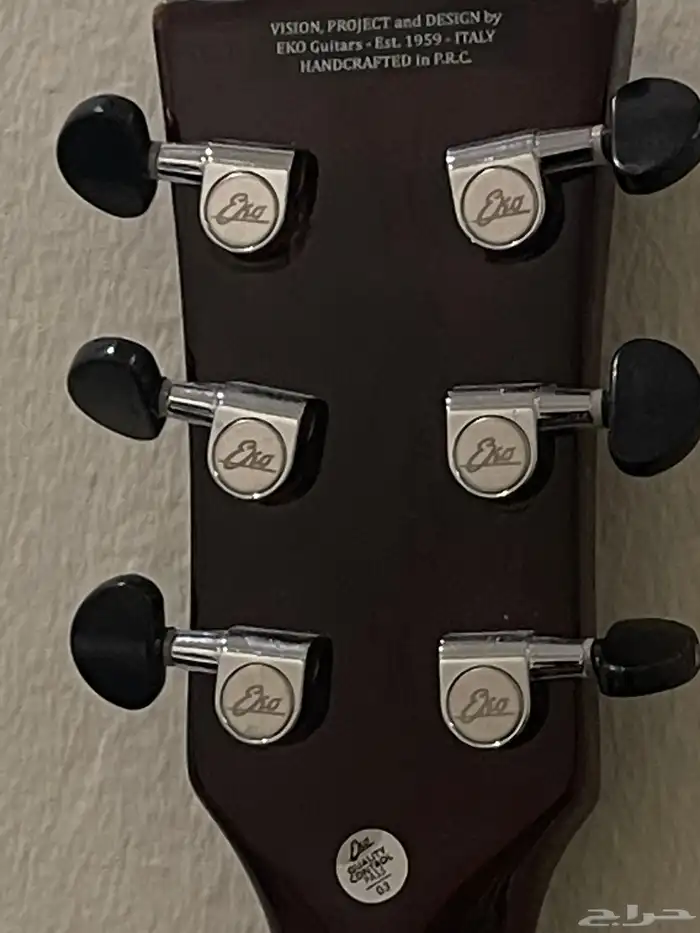 اكوستك قيتار eko 2