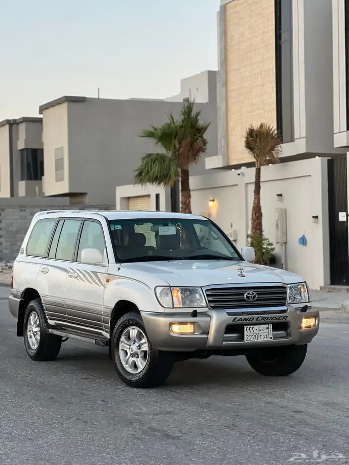 لاندكلوزر 2003 VX.R نضيف 29