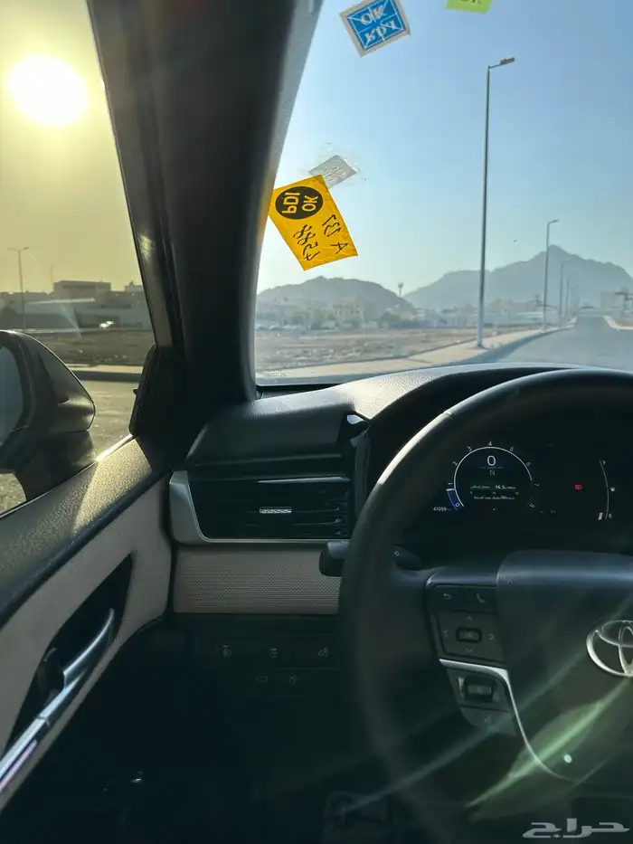 كامري 2025 للبيع 38