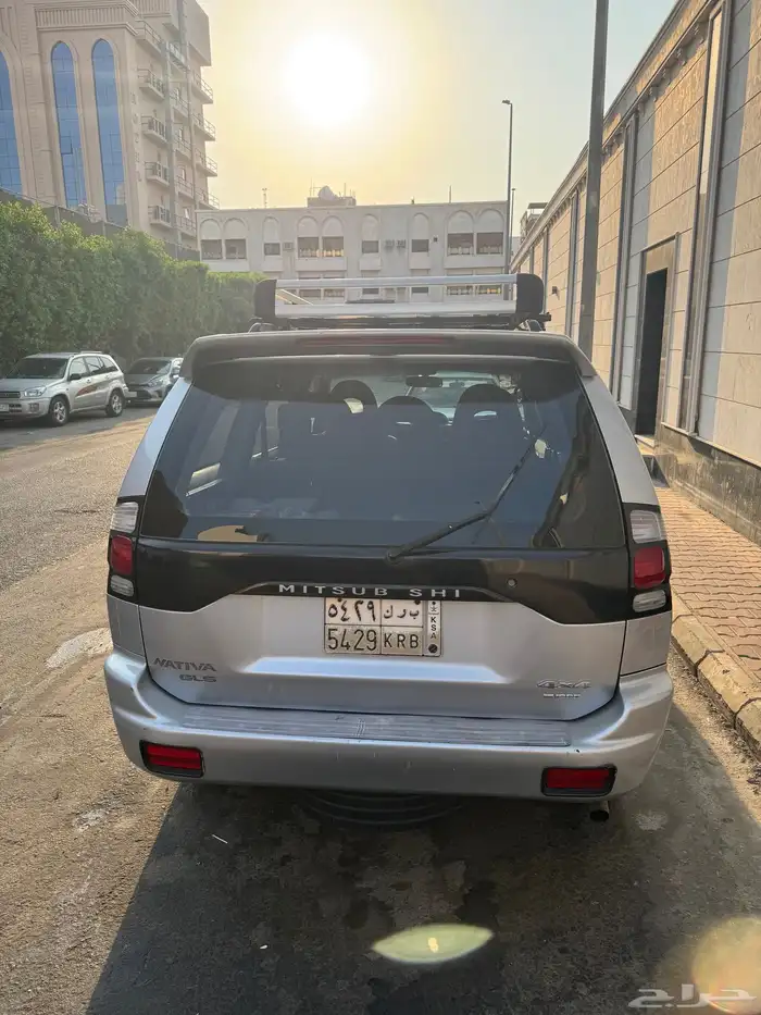 للبيع ميتسوبيشي ناتيفا 2010 أتوماتيك دبل 5