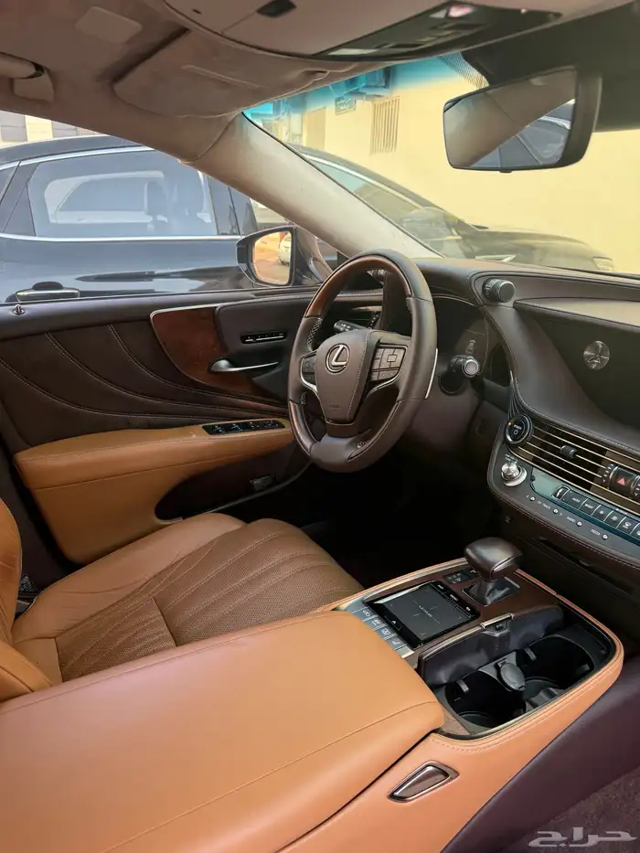 لكزس ls 500 H موديل 2018 فل كامل 5