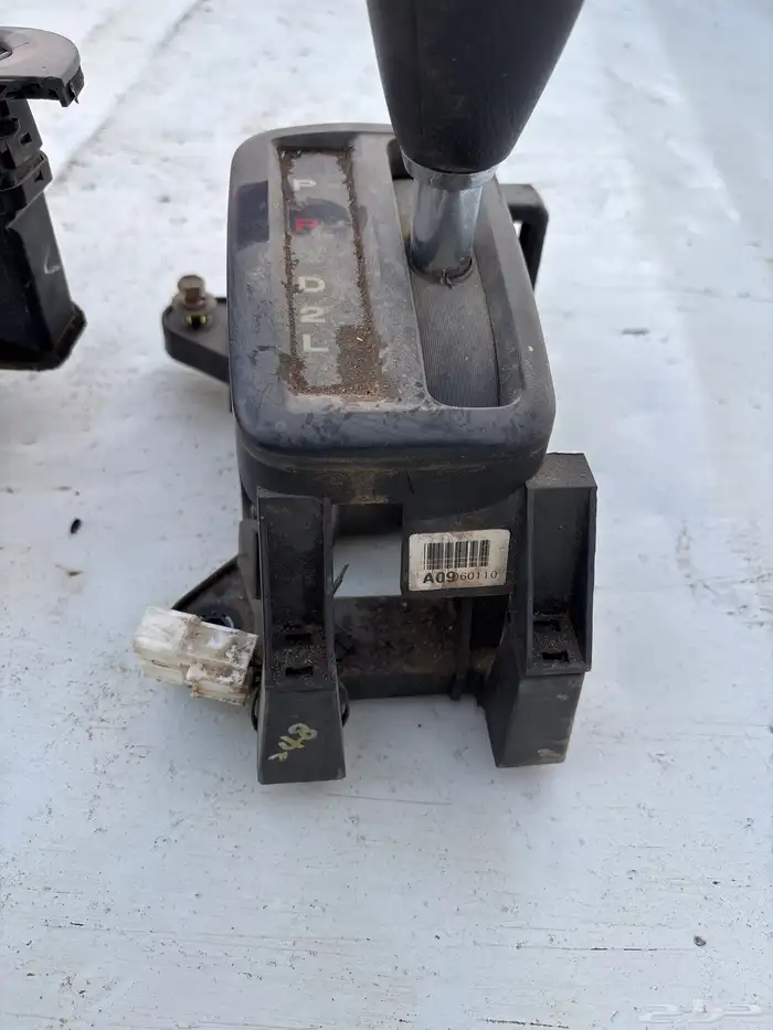 قطع النترا 2005 عداد وطاره وقطعة قير نظيفه وديكور طبلون 0