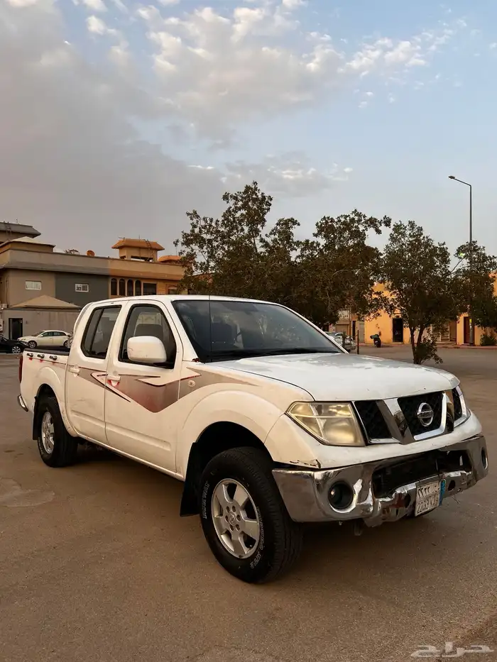 نيسان نافارا 0