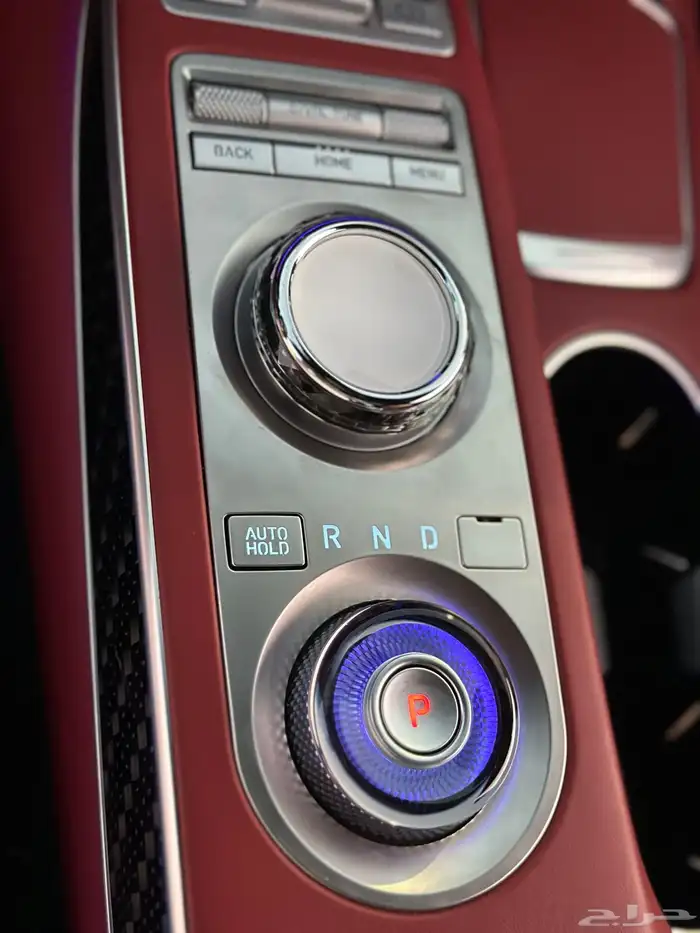 جنسس GV70 فل كامل 6 سلندر ماشيه 59 الف بدي وكاله 42