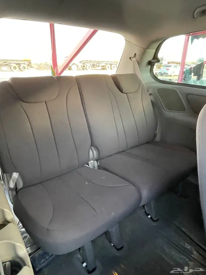 كيا كرنفال موديل 2013 ماشي 359000KM 6