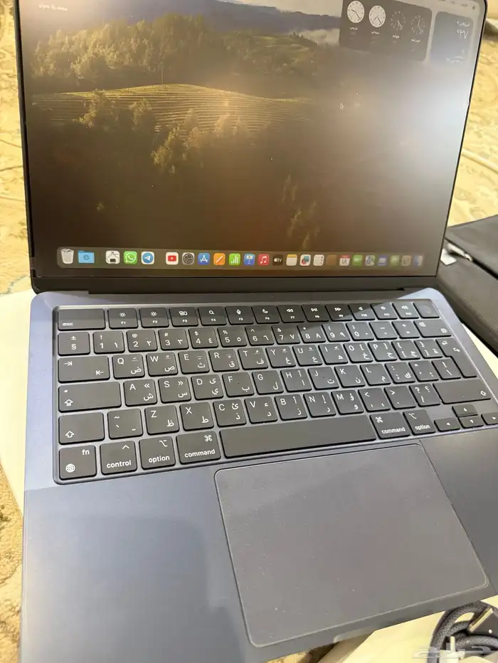 ماك بوك اير 4