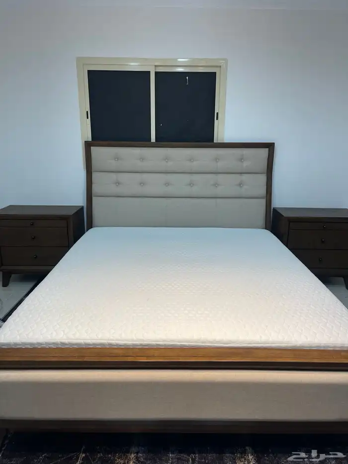 غرفة نوم من هوم سنتر صناعه ماليزي شبه جديده 2