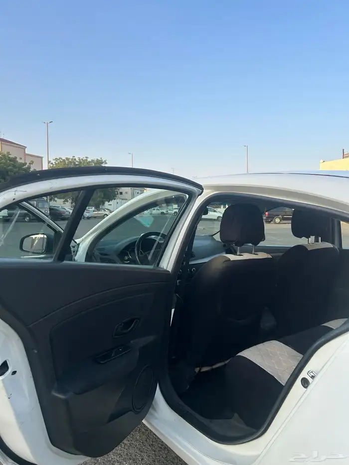 رينو فلوانس 2014 نظيفة 7