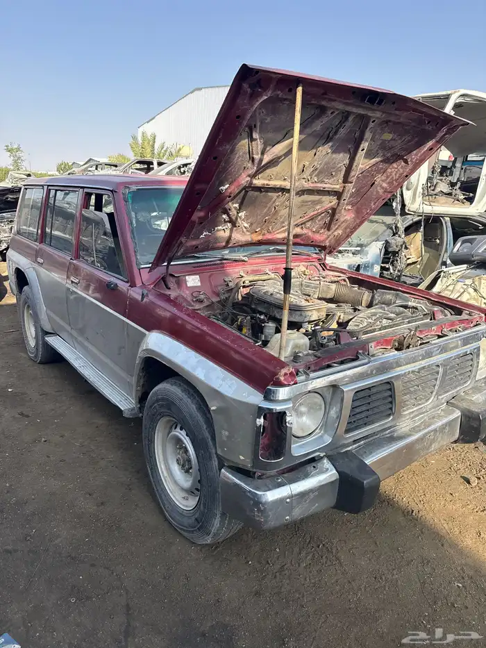 جيب نيسان 1990 تشليح المطلق في الحوية 0