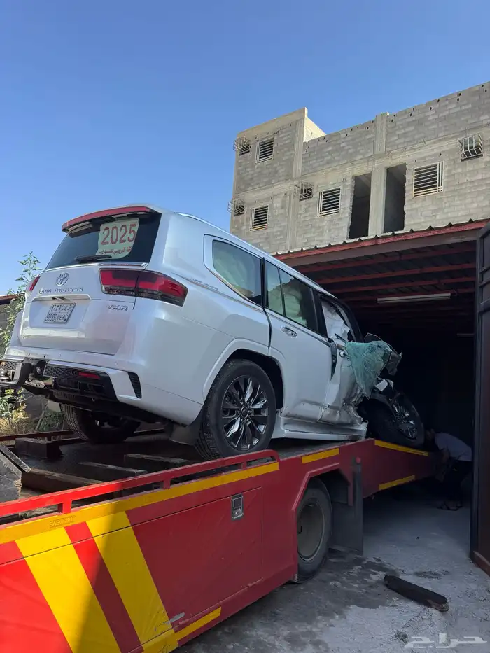 لاند كروزر 2024 vxr بريمي 5