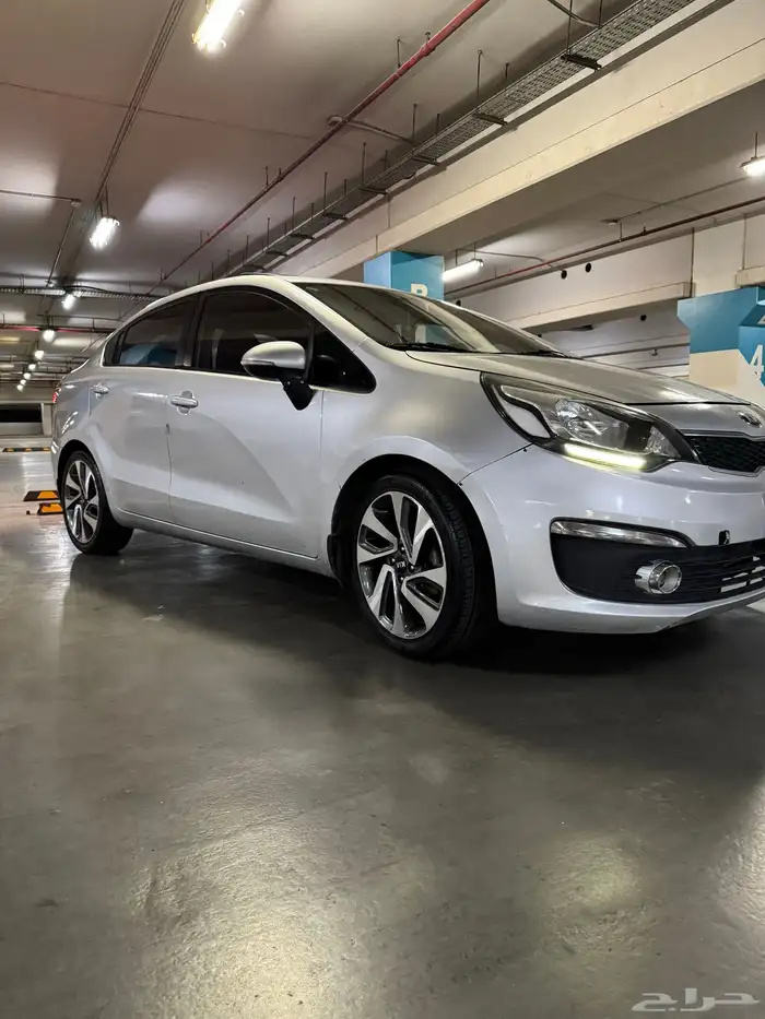 للبيع كيا ريو فل كامل 2016 2