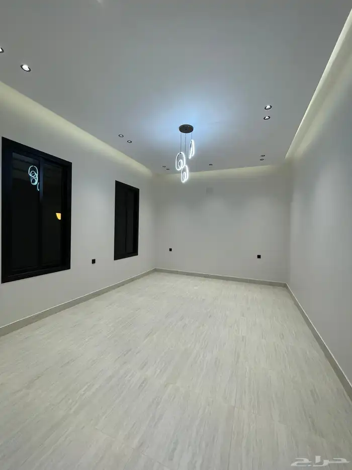 للبيع شقه روف أرضي دوبلكس بالمحاله ابها 11