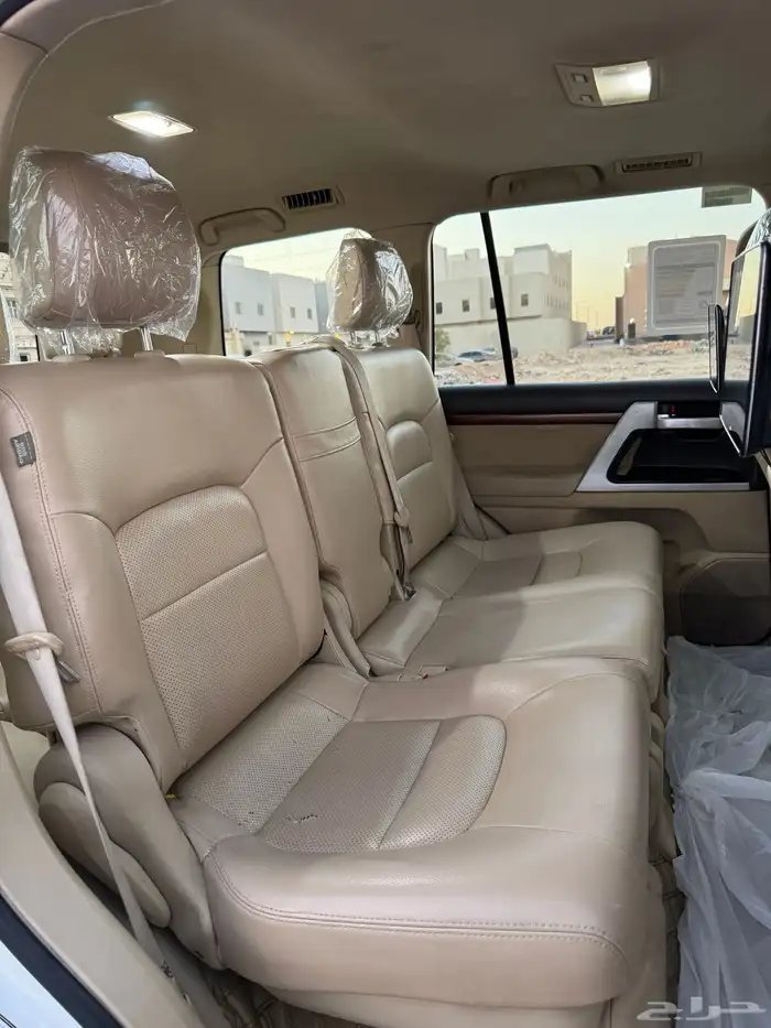 فكسار فل كامل 5.7 2017 8v 18