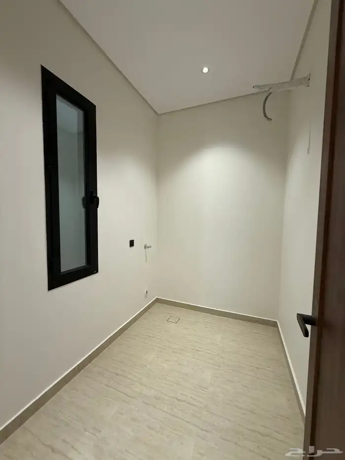 شقة بسطح خاص تمليك دور كامل مستقل بالشوقية بتشطيبات مودرن 9