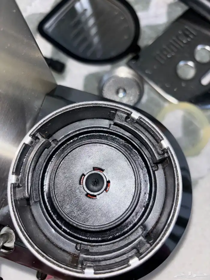 آلة ديلونجي ديدكا نظيفه واستعمال خفيف 9