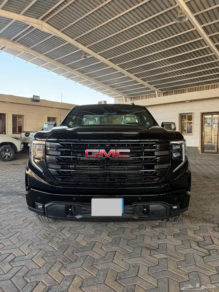 جئ أم سي سيرا غمارة الفيشن موديل 2025 1