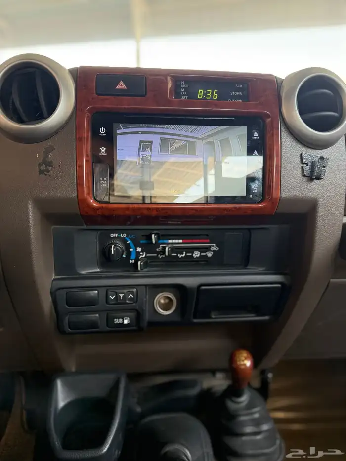 تويوتا شاص بريمي رفرف موديل 2016 27