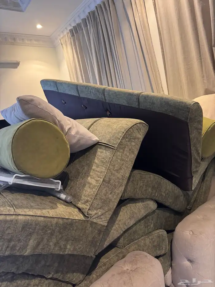 ثلاجه وفرن وقز سطحي ونشافه للبيع 5