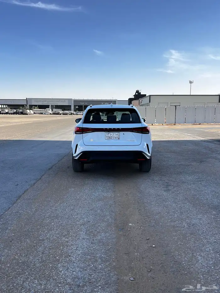 لكزس اف اسبورت 2023 3