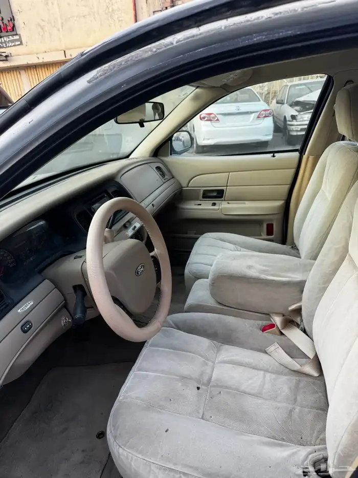 فكتوريا 2010 حكومي سابقا  عرض لمدة 3 ايام ب17 الف 4