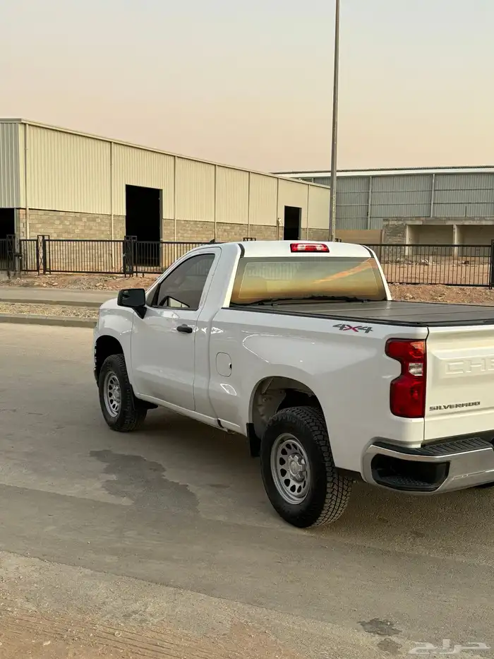 شيفرولية سلفرادو 2022 V8 ستاندر 5