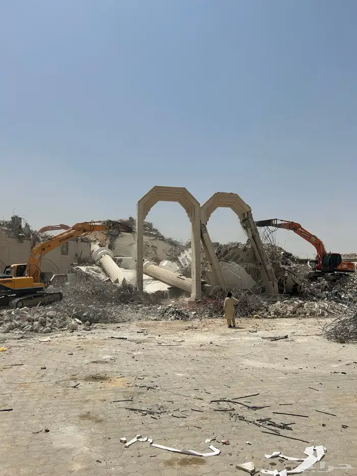 هدم مباني ندفع مبلغ مقابل الهدم 0