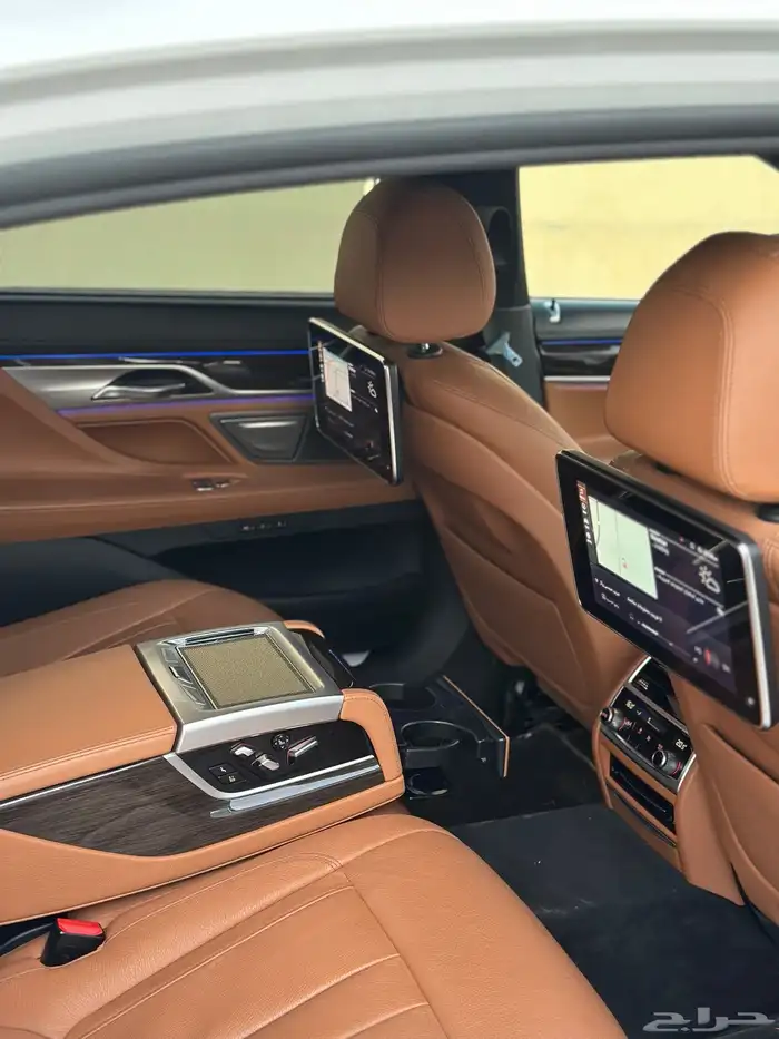 بي ام دبليو 730 - 2020 4