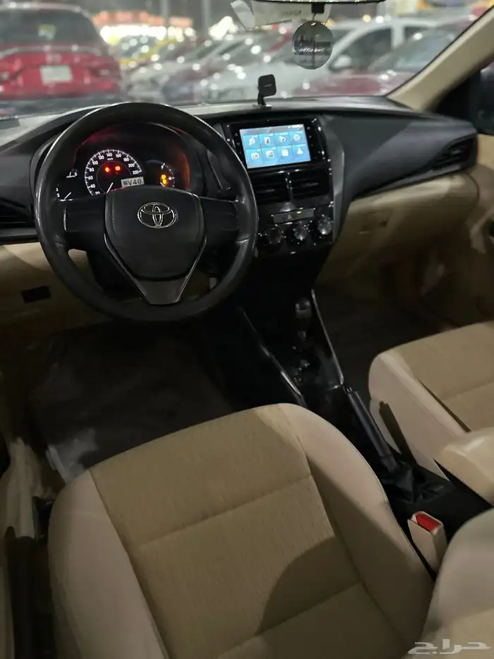 تويوتا يارس 17