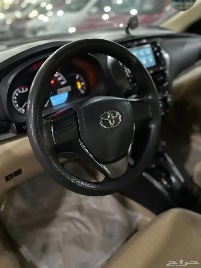 تويوتا يارس 10
