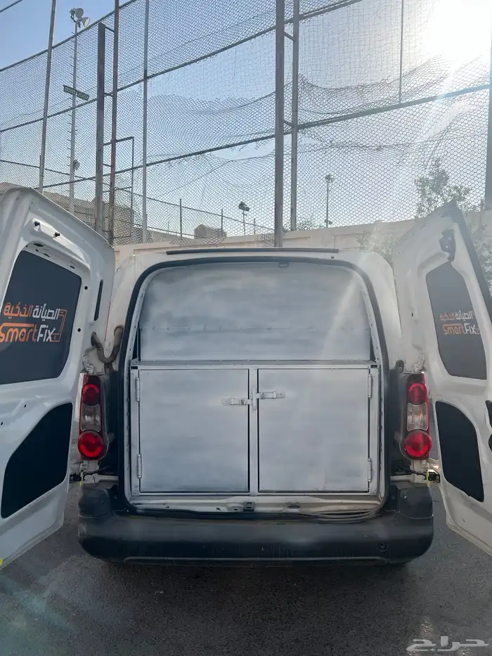 فان بيجو للبيع 6