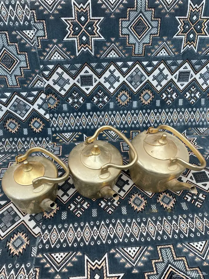 ادلال وابرايق قديمه 1