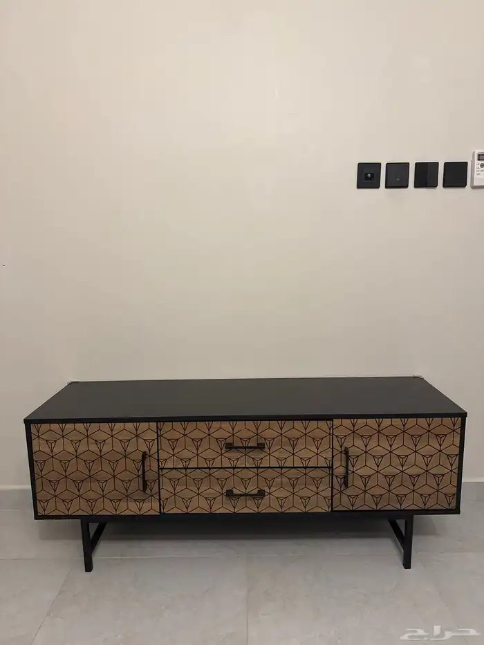 طاوله تلفزيون 0