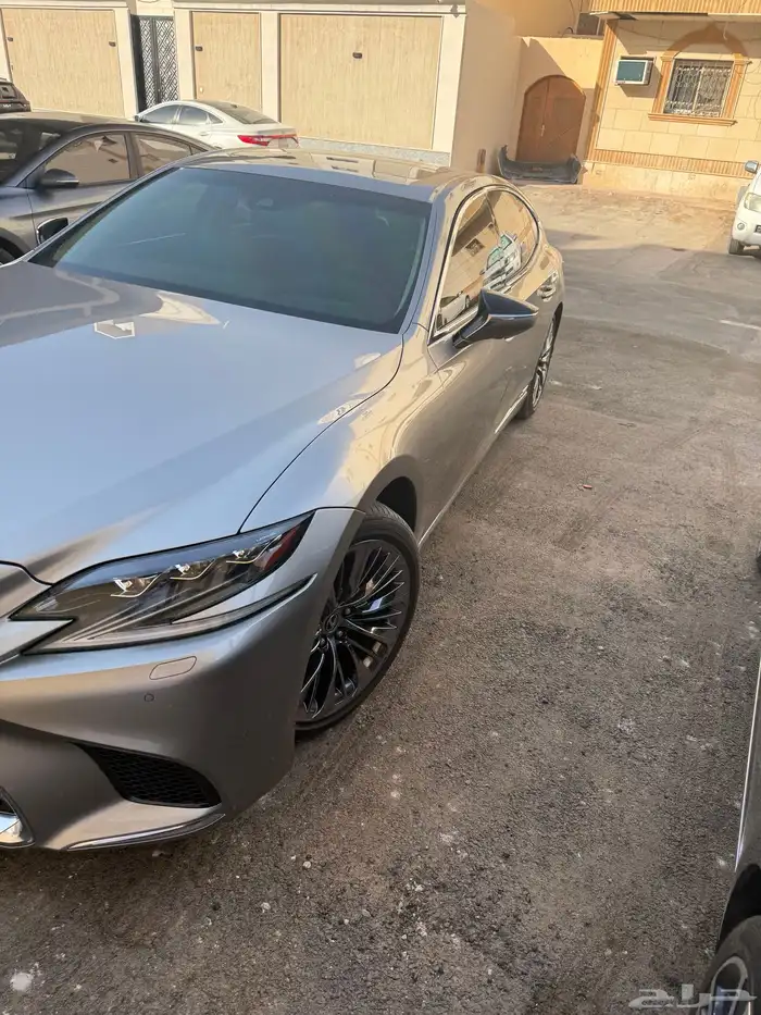 لكزس ls 500 H موديل 2018 فل كامل 7