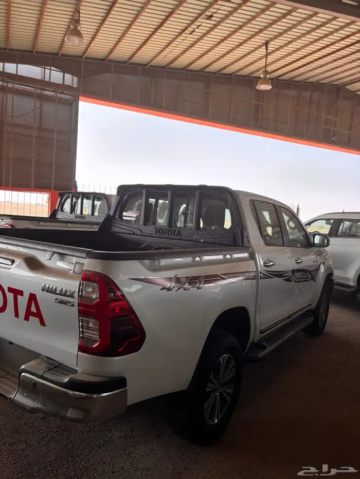 هايلكس 2025 بنزين فل كامل 1