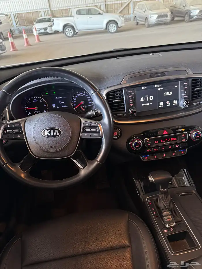 كيا سورنتو 2019 ديزل 10