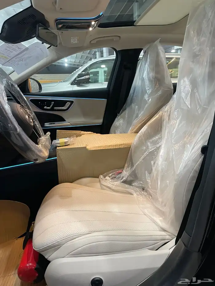 مرسيدس E200 موديل 2025 فل كامل 23