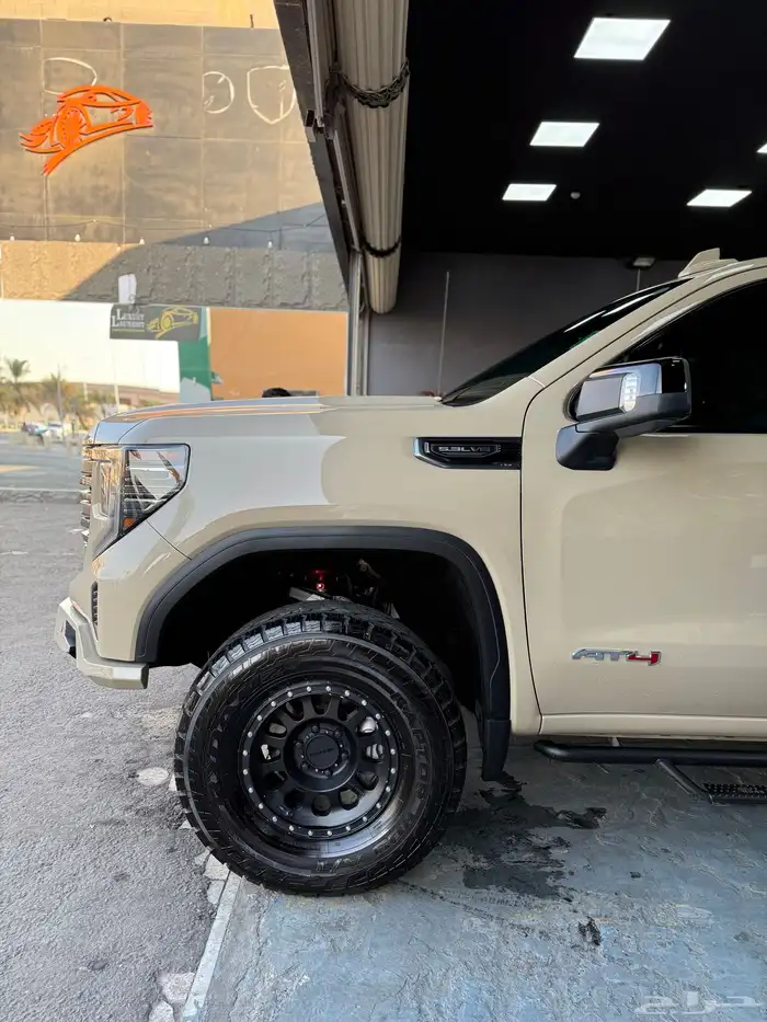 للبيع جمس سيراا AT4 غمارتين 2023 بيج 2