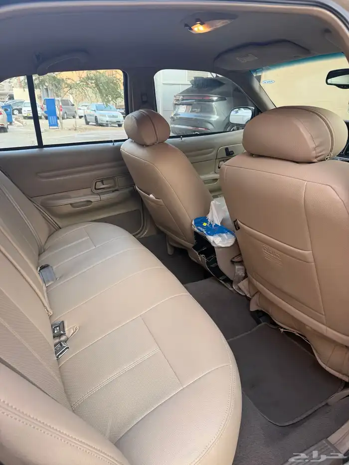 فورد كراون فكتوريا 11