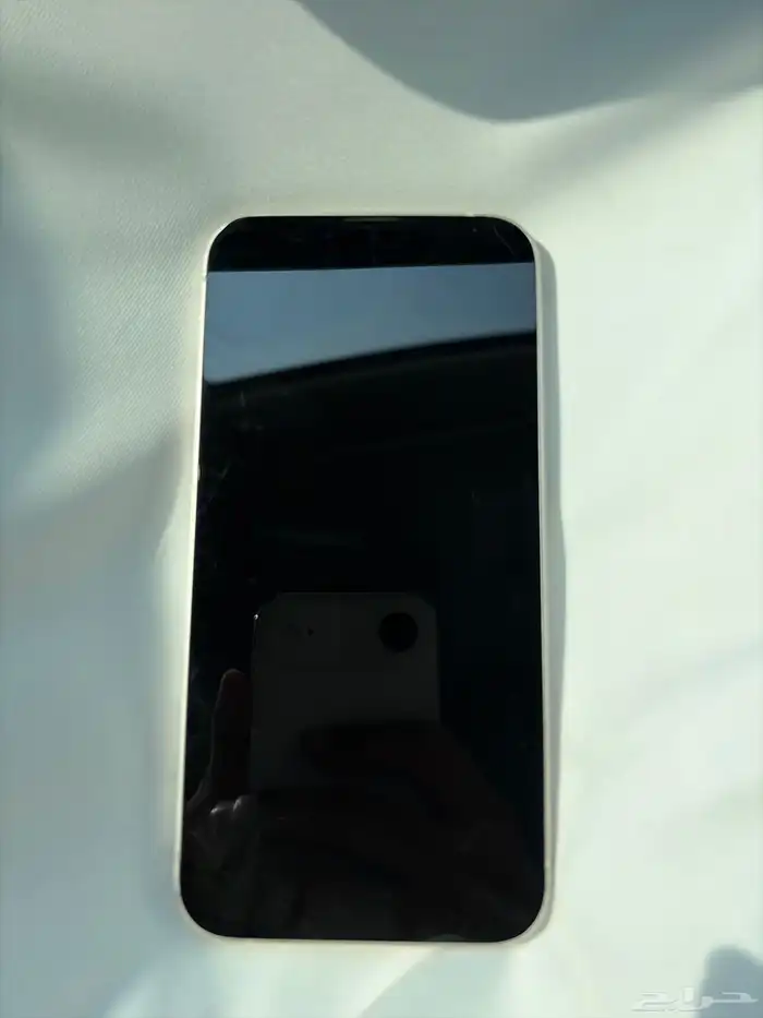 ايفون 13   128قيقا   نظيف ما انفك 5