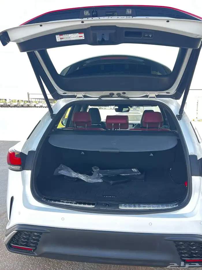 لكزس اف اسبورت 2023 4