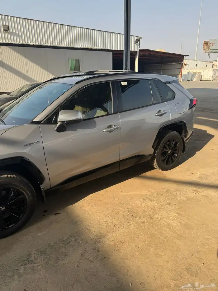 للبيع راف فور اكس ال اي هايبرد دفع رباعي موديل 2024 5