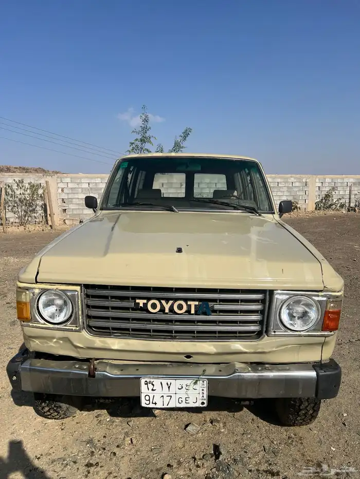 صالون 83نضيف بني مالك جنوب الطايف 0