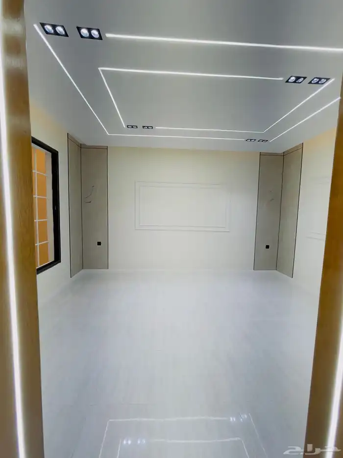 للبيع شقق تمليك ارضي بحوش مدخل سيارة حي الموسى 4