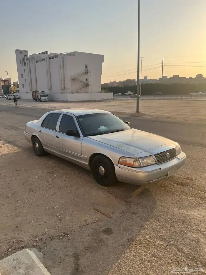 ماركيز 2004 للبيع 4