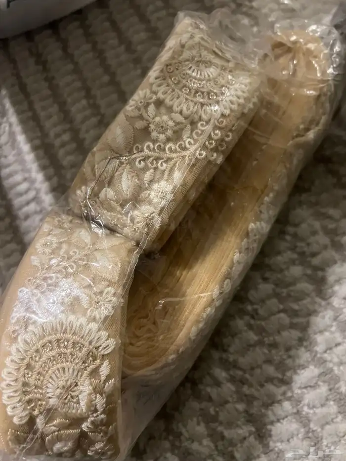 اغراض متجرللعبايات للبيع للبيع اقمشه وكلف عبايات جديده 21